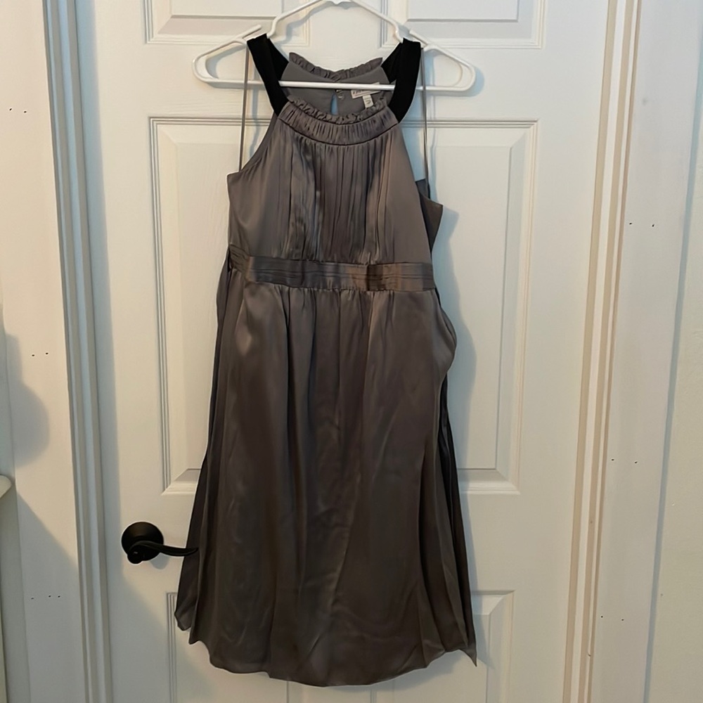 A Pea in the Pod Maternity Dress
